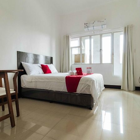 Reddoorz Plus At Banawe Bandar Quezon Luaran gambar