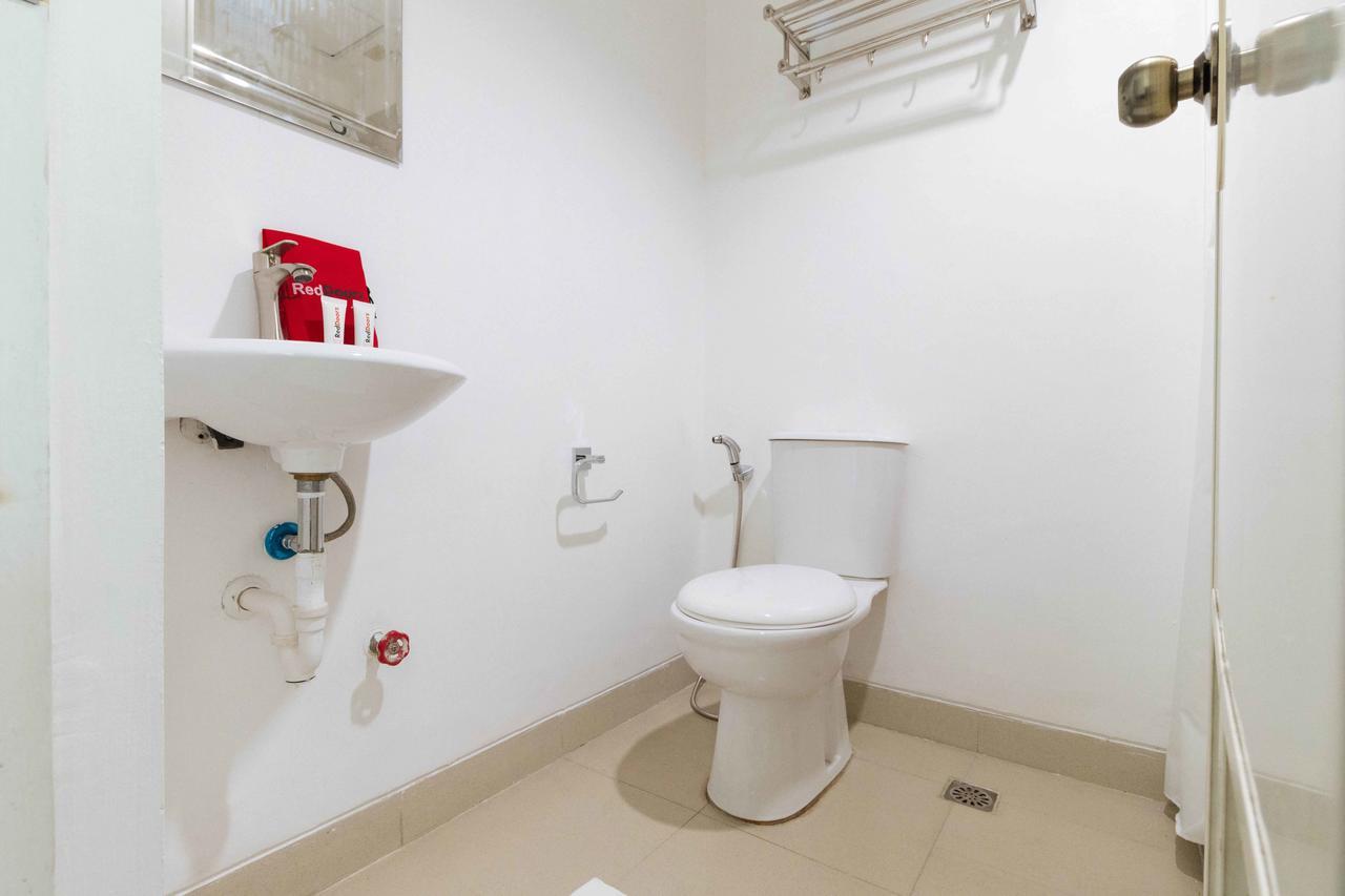 Reddoorz Plus At Banawe Bandar Quezon Luaran gambar